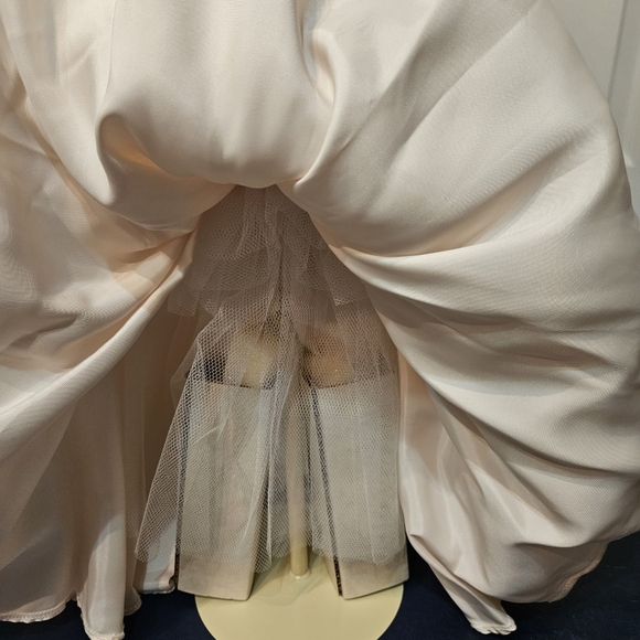 GLINDA from The Wizard of Oz and Wicked. - Picture 5 of 6